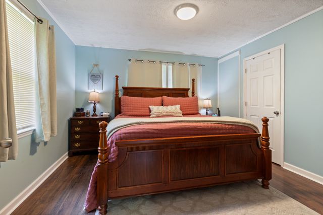 107 Shady Hill Rd, Dickson, TN 37055