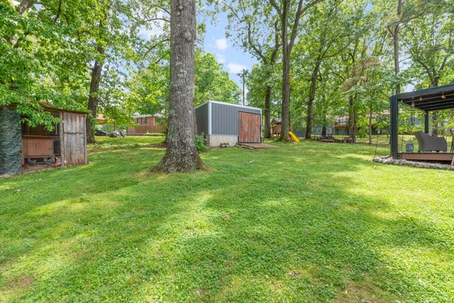 107 Shady Hill Rd, Dickson, TN 37055