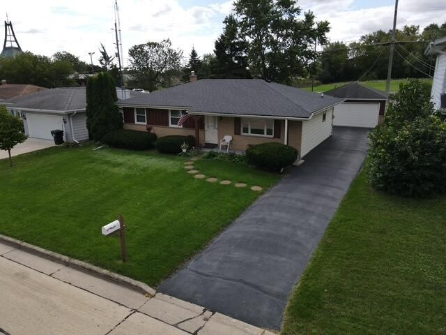 4913 Westway AVENUE, Racine, WI 53406