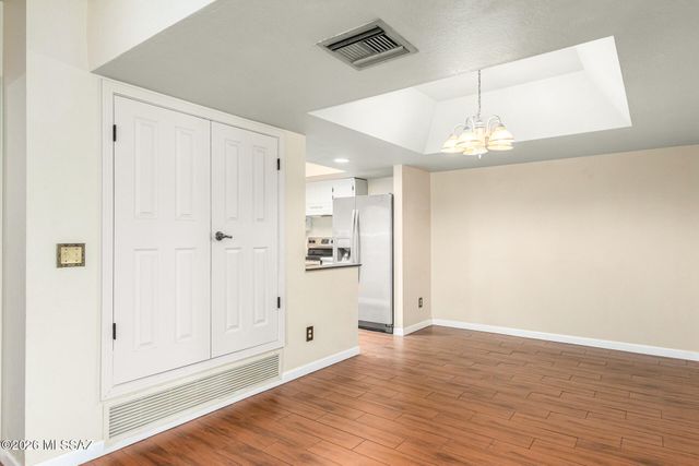 8255 N Oracle Rd Apt 210, Tucson, AZ 85704