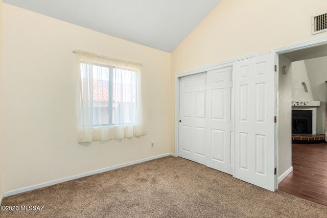 8255 N Oracle Rd Apt 210, Tucson, AZ 85704