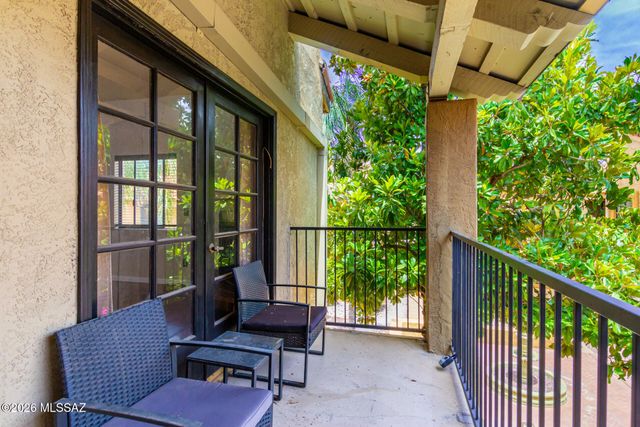 8255 N Oracle Rd Apt 210, Tucson, AZ 85704