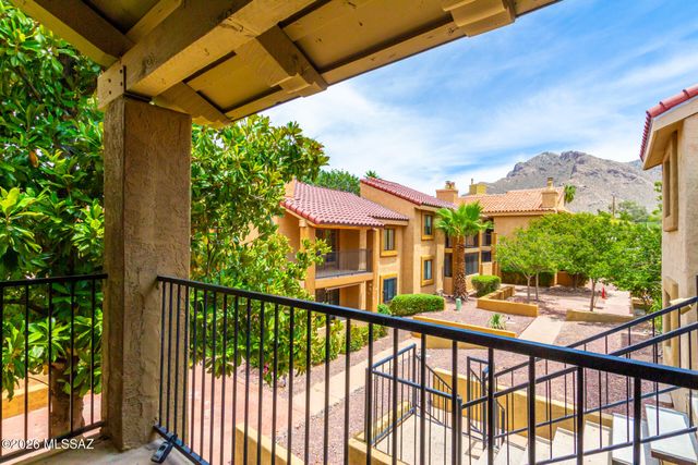 8255 N Oracle Rd Apt 210, Tucson, AZ 85704