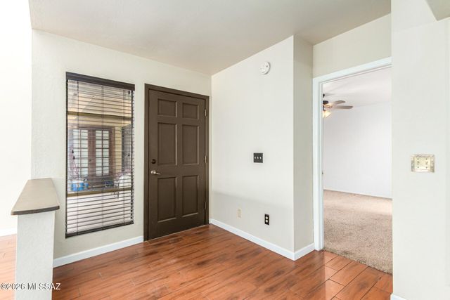 8255 N Oracle Rd Apt 210, Tucson, AZ 85704