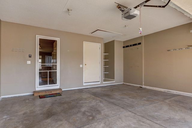 3923 W Kay Pointe Boulevard, Springfield, MO 65802