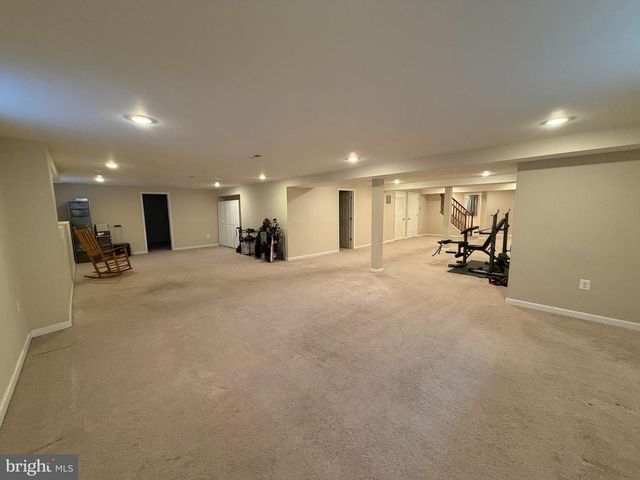 2300 RAVENVIEW RD, Lutherville Timonium, MD 21093