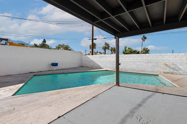 68570 J Street, Cathedral City, CA 92234