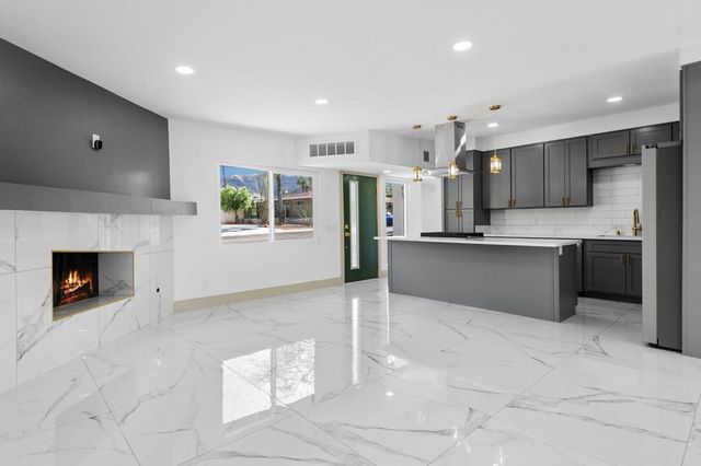 68570 J Street, Cathedral City, CA 92234