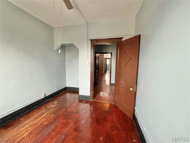 5406 Gravois Avenue, St Louis, MO 63116