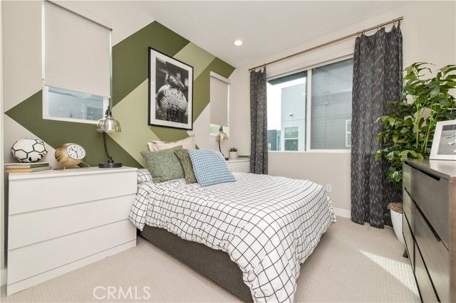 824 s harbor blvd, Santa Ana, CA 92704