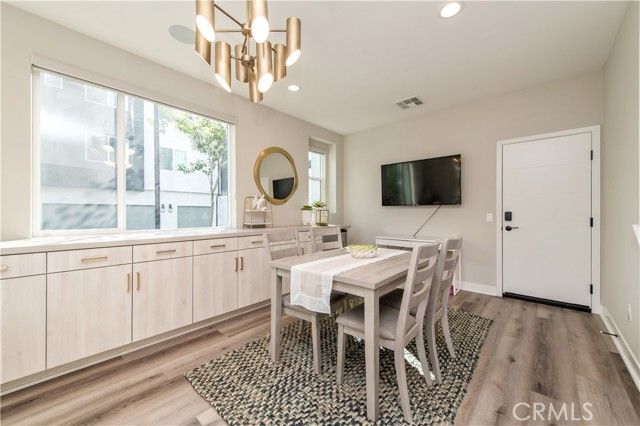 824 s harbor blvd, Santa Ana, CA 92704