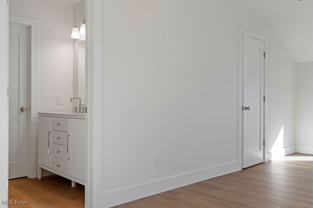 1337 W 59th Street, Cleveland, OH 44102