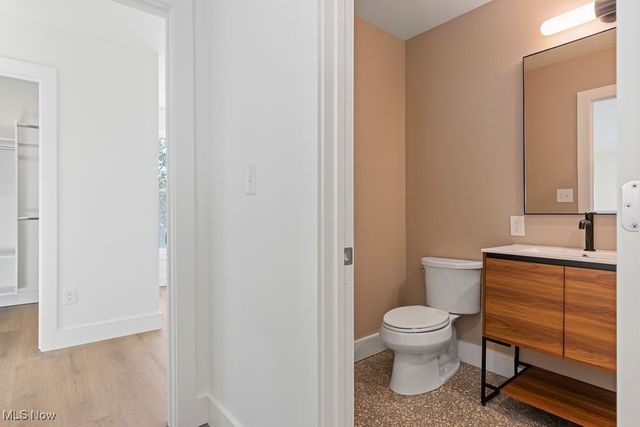 1337 W 59th Street, Cleveland, OH 44102