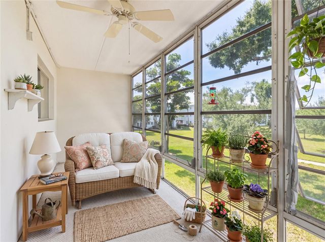11251 80TH AVENUE 202, Seminole, FL 33772