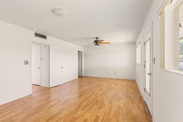 11251 80TH AVENUE 202, Seminole, FL 33772