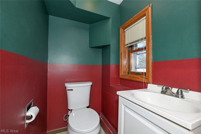 3475 Heckman Street NW, Uniontown, OH 44685