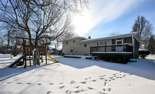 3475 Heckman Street NW, Uniontown, OH 44685