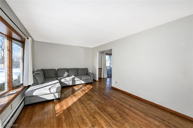 3475 Heckman Street NW, Uniontown, OH 44685