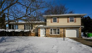 3475 Heckman Street NW, Uniontown, OH 44685