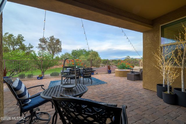 12394 N Sandby Green Drive, Marana, AZ 85653