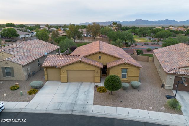 12394 N Sandby Green Drive, Marana, AZ 85653