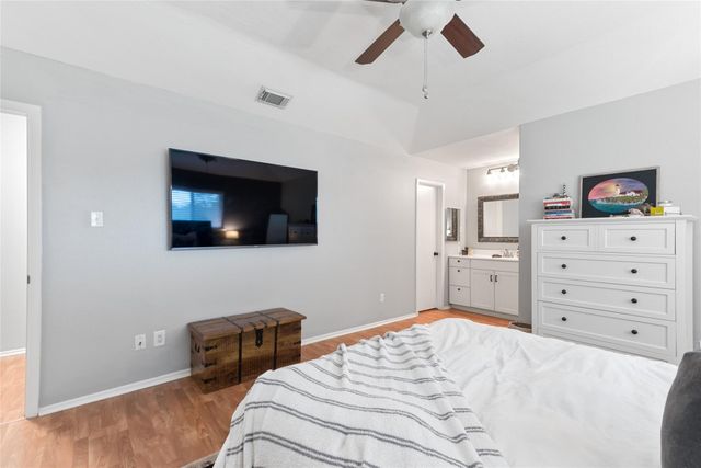 105 Sweetgum Street, League City, TX 77573