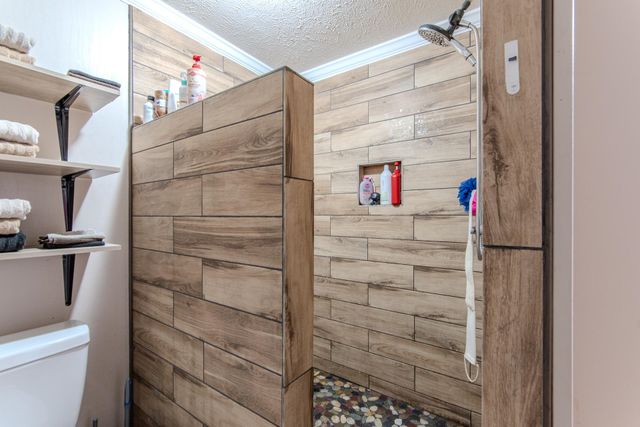 320 RABBIT RANCH RD, Henderson, TN 38340