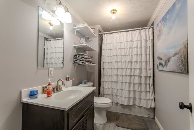 320 RABBIT RANCH RD, Henderson, TN 38340