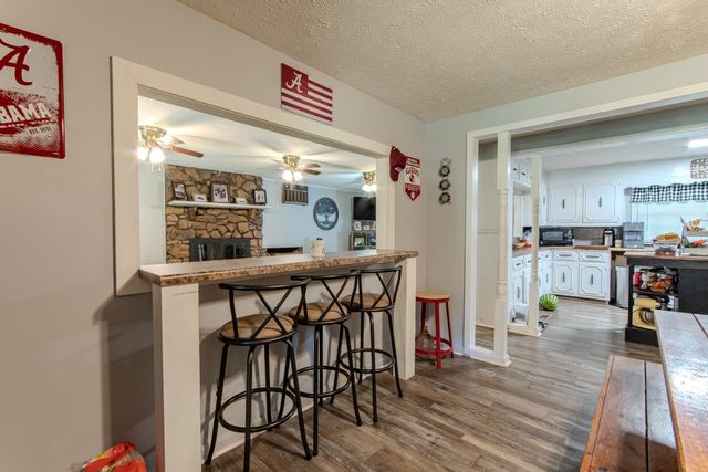 320 RABBIT RANCH RD, Henderson, TN 38340