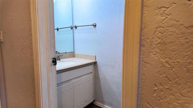 225 N Tunbridge Road, Oklahoma City, OK 73130