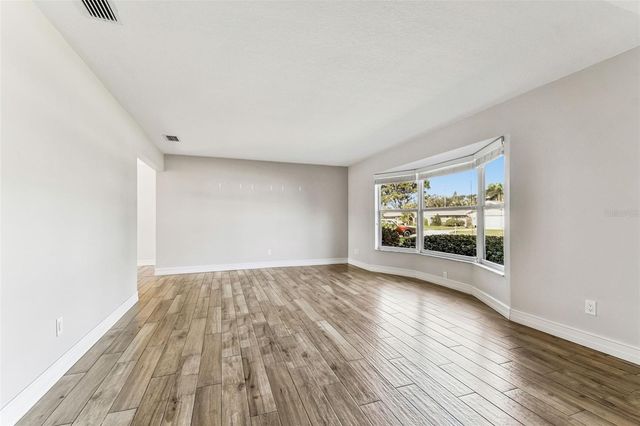 13948 BREWSTER DRIVE, Largo, FL 33774