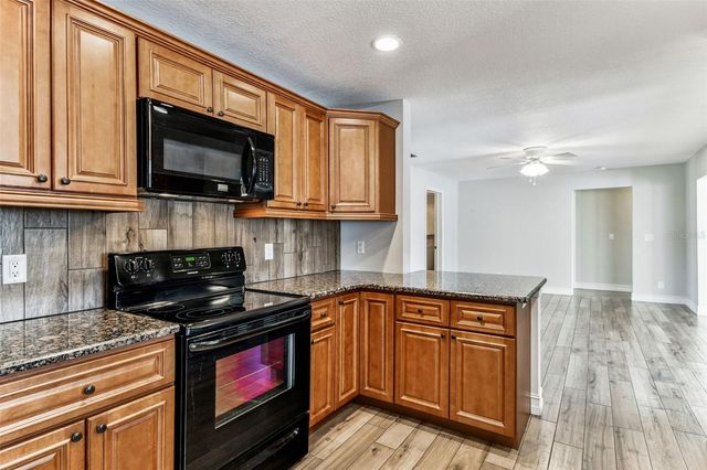 13948 BREWSTER DRIVE, Largo, FL 33774