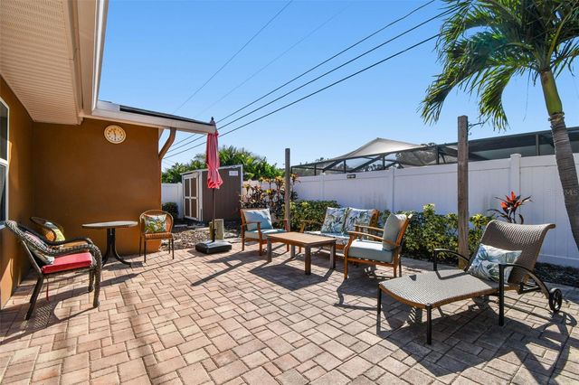 13948 BREWSTER DRIVE, Largo, FL 33774