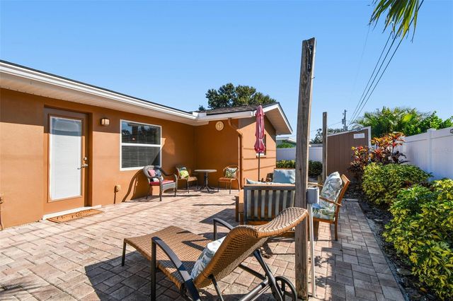 13948 BREWSTER DRIVE, Largo, FL 33774