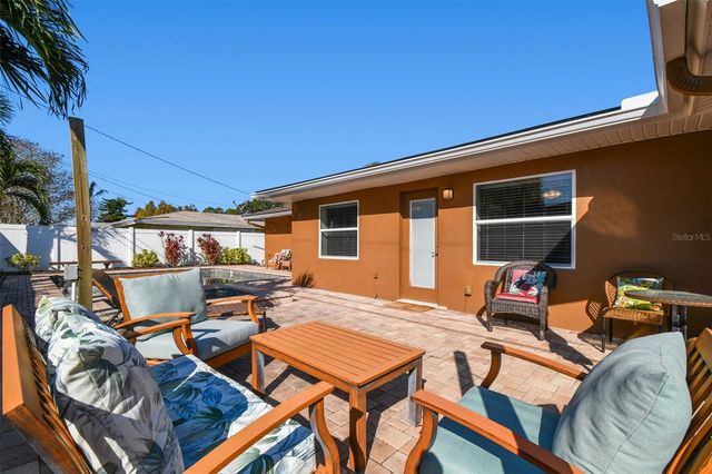 13948 BREWSTER DRIVE, Largo, FL 33774