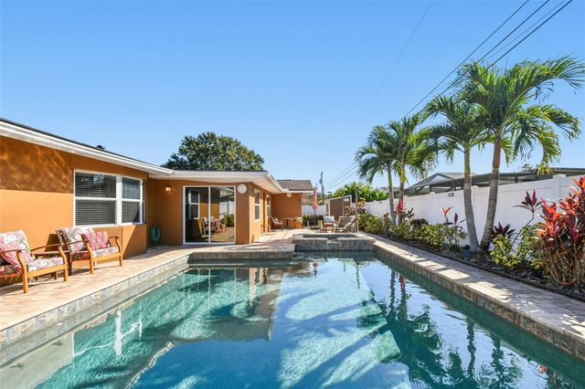 13948 BREWSTER DRIVE, Largo, FL 33774