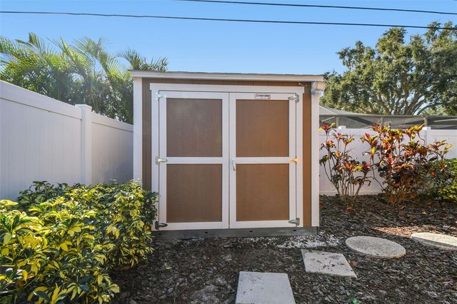 13948 BREWSTER DRIVE, Largo, FL 33774