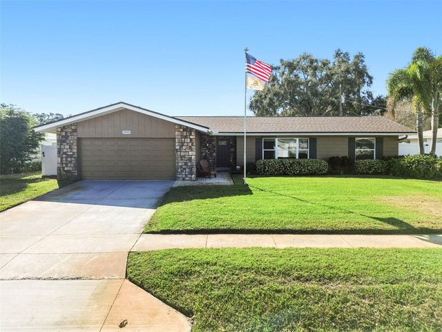 13948 BREWSTER DRIVE, Largo, FL 33774