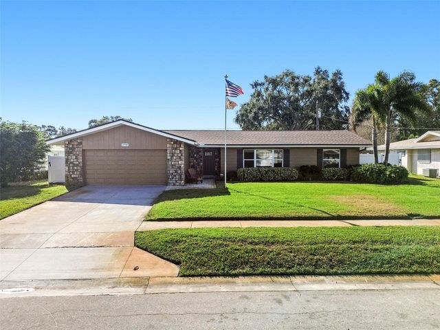 13948 BREWSTER DRIVE, Largo, FL 33774