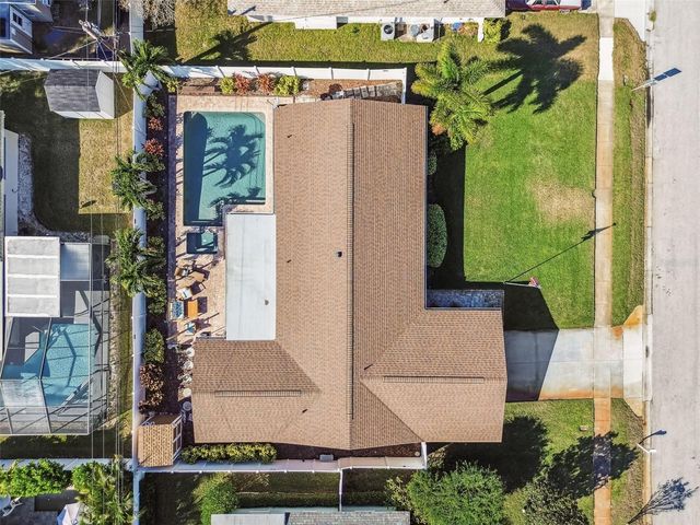 13948 BREWSTER DRIVE, Largo, FL 33774