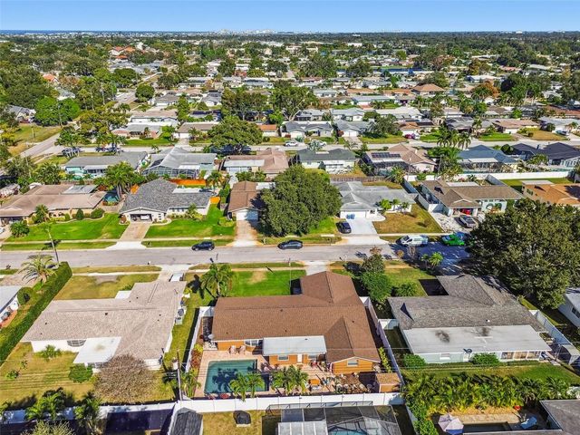 13948 BREWSTER DRIVE, Largo, FL 33774