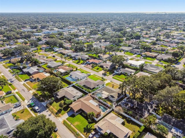 13948 BREWSTER DRIVE, Largo, FL 33774