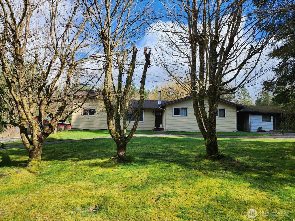 29250 SE Mud Mountain Road, Enumclaw, WA 98022