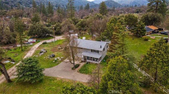 45221 Big Oak Lane, Oakhurst, CA 93644