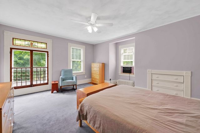 36 Spruceland Ave, Springfield, MA 01108