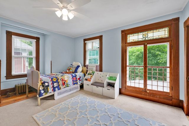 36 Spruceland Ave, Springfield, MA 01108