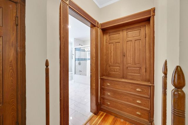 36 Spruceland Ave, Springfield, MA 01108