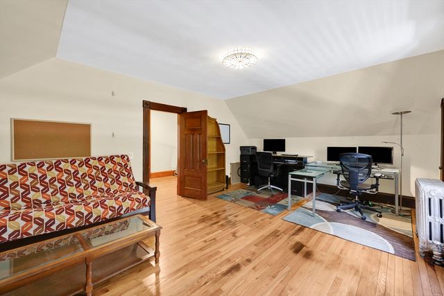 36 Spruceland Ave, Springfield, MA 01108