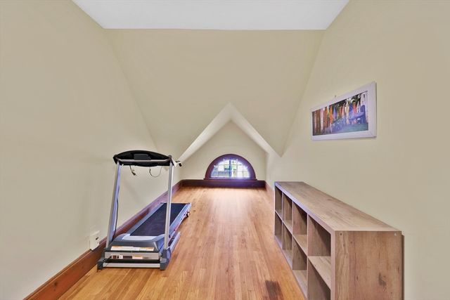 36 Spruceland Ave, Springfield, MA 01108