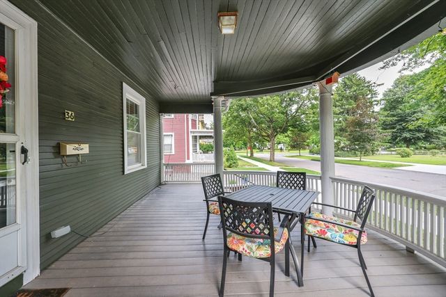 36 Spruceland Ave, Springfield, MA 01108